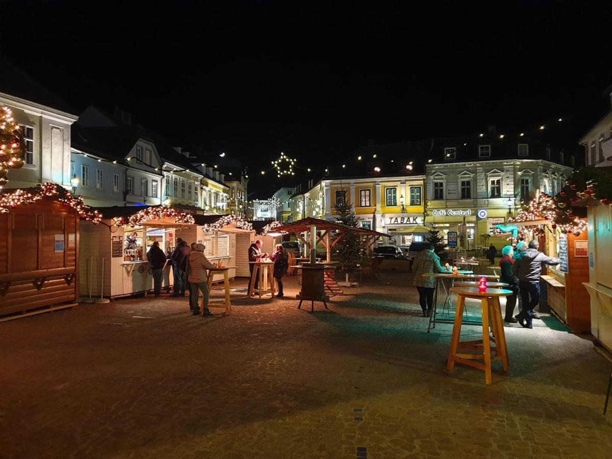Schon Wohnen Beim Stift Melk Apartment Exterior foto